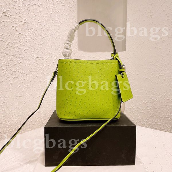 luxury designer womens shoulder bags large capacity cross body delicate handbag fashionable totes shopping wallet 5 colors card holder
luxury designer womens shoulder bags large capacity cross body delicate handbag fashionable totes shopping wallet 5 colors card holder