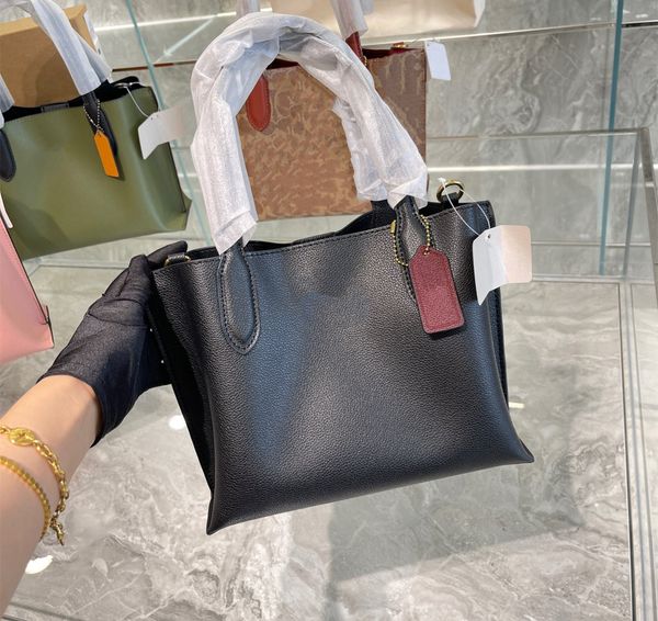classic women designer bag handbag high end simple style luxury portable four seasons essential multiple colors available
classic women designer bag handbag high end simple style luxury portable four seasons essential multiple colors available