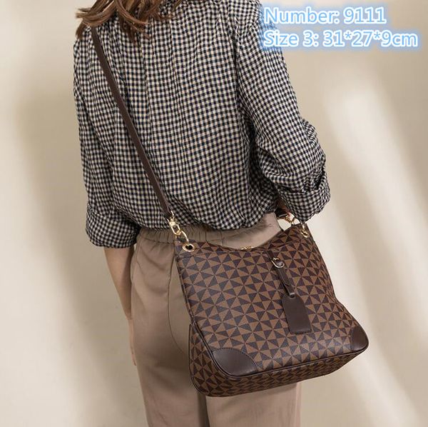 wholesale factory ladies leathers shoulder bags elegant printing retro bucket bag elegant atmosphere contrast handbags simple joker leather
wholesale factory ladies leathers shoulder bags elegant printing retro bucket bag elegant atmosphere contrast handbags simple joker leather