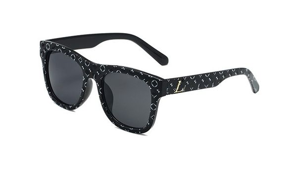 2022 sunglasses for women summer cat eyes style anti-ultraviolet 4s004 retro plate oval full frame fashion eyeglasses random box, White;black
2022 sunglasses for women summer cat eyes style anti-ultraviolet 4s004 retro plate oval full frame fashion eyeglasses random box, White;black