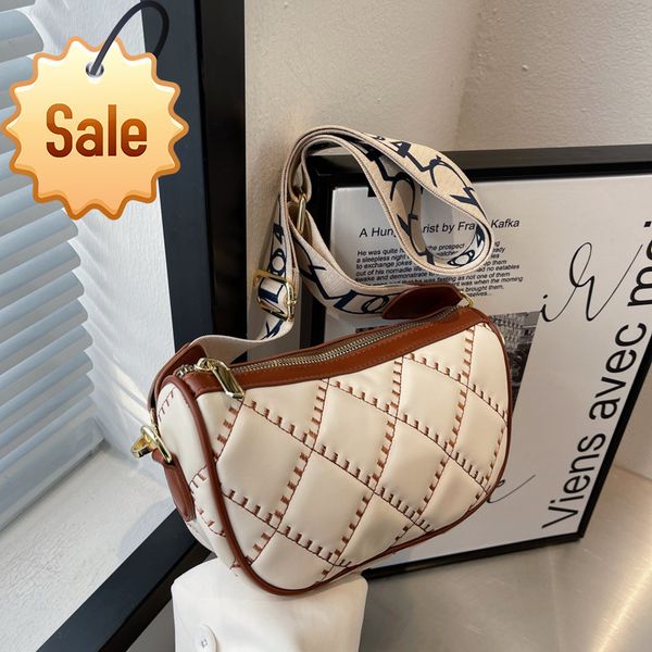 texture 2022 new width strap women fashion temperament messenger leather shoulder bags
texture 2022 new width strap women fashion temperament messenger leather shoulder bags