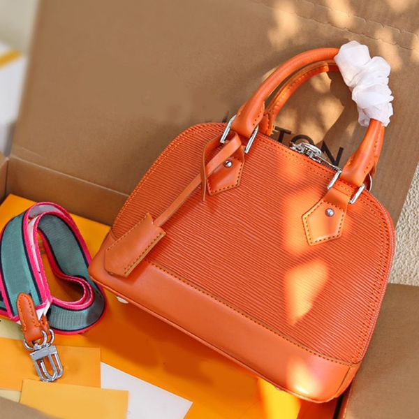 toles bags shell crossbody purse water ripple zipper genuine leather detachable embroidered shoulder strap
toles bags shell crossbody purse water ripple zipper genuine leather detachable embroidered shoulder strap
