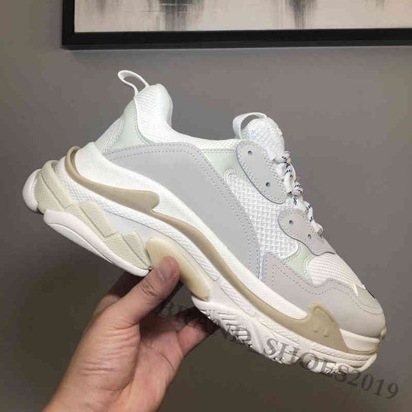 paris 17fw fashion shoe women shoes grey white black triple s sneakers for men spring chaussures navy blue daddy shoes
paris 17fw fashion shoe women shoes grey white black triple s sneakers for men spring chaussures navy blue daddy shoes