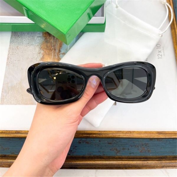 sunglasses net red same cat's eye concave shape feng ashui female black white, White;black
sunglasses net red same cat's eye concave shape feng ashui female black white, White;black