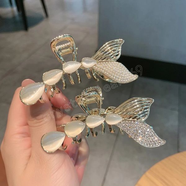 hollow out mermaid hair claw rhinestone clamps for women girl vintage metal gold color hair clip jewelry accessories, Slivery;white
hollow out mermaid hair claw rhinestone clamps for women girl vintage metal gold color hair clip jewelry accessories, Slivery;white