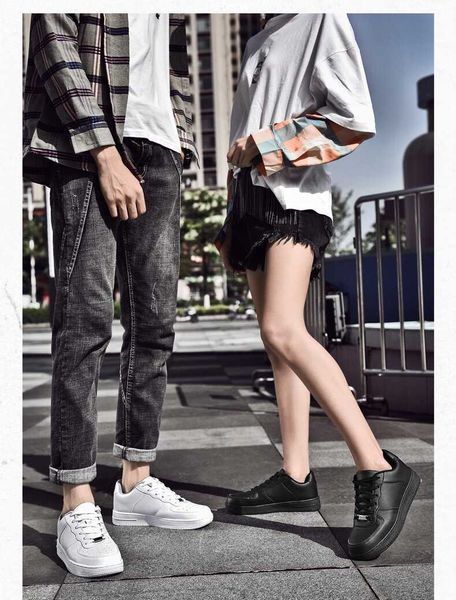 christmas gift leather sneakers outdoor shoes men women sneakers classical black chaussures stylish customized brand
christmas gift leather sneakers outdoor shoes men women sneakers classical black chaussures stylish customized brand