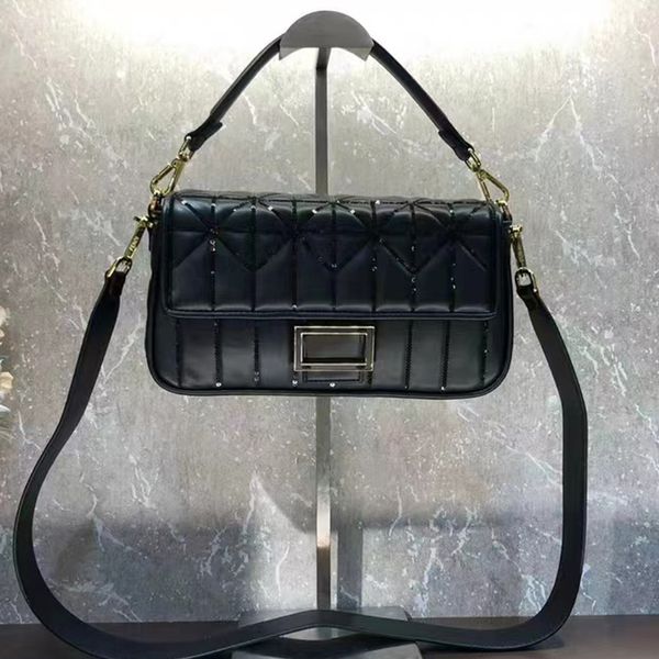 design shoulder bag vintage embroidered sequins dyeing leather large capacity ladies new handbag fashion multifunctional crossbody bag
design shoulder bag vintage embroidered sequins dyeing leather large capacity ladies new handbag fashion multifunctional crossbody bag