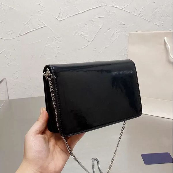 new women luxury saddle bag bright leather shoulder designer bags fashion chain flip cover the tote bag vintage lady mini purse handbag
new women luxury saddle bag bright leather shoulder designer bags fashion chain flip cover the tote bag vintage lady mini purse handbag
