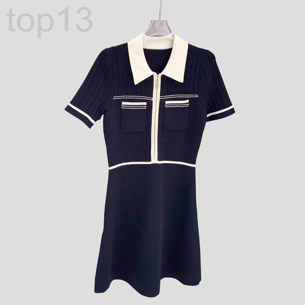 casual dresses designer s family's 22nd spring and summer new simple fashionable waist closing knitted dress 16 needle thin square neck, Black;gray
casual dresses designer s family's 22nd spring and summer new simple fashionable waist closing knitted dress 16 needle thin square neck, Black;gray