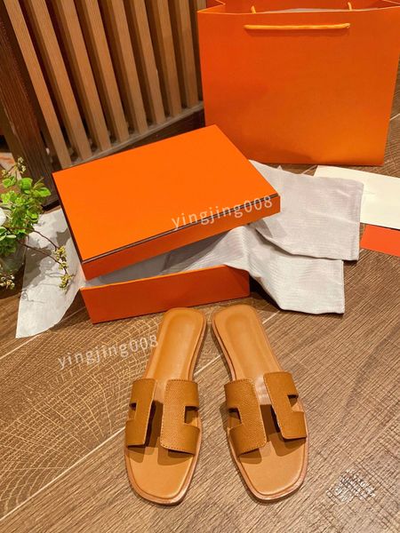 2022 luxury brand sandals designer slippers slides floral brocade genuine leather flip flops women shoes sandal, Black
2022 luxury brand sandals designer slippers slides floral brocade genuine leather flip flops women shoes sandal, Black
