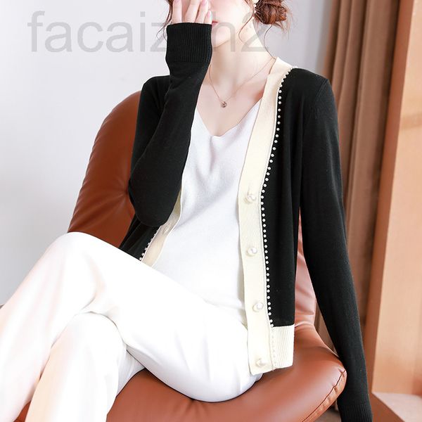 women's knits & tees designer spring 2021 new korean knitted button open chest jacket fashionable loose v-neck contrast color nail bead, White
women's knits & tees designer spring 2021 new korean knitted button open chest jacket fashionable loose v-neck contrast color nail bead, White