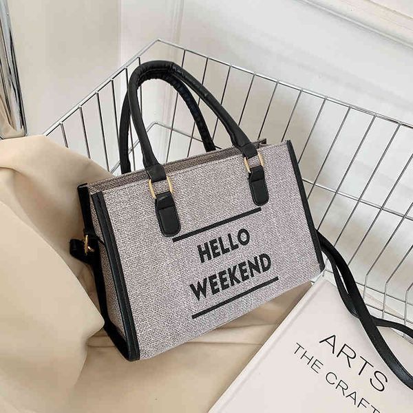 large capacity women's new diagonal cross leisure fashion ladies shoulder casual elegant girl messenger bag
large capacity women's new diagonal cross leisure fashion ladies shoulder casual elegant girl messenger bag