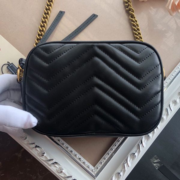 versatile classic chain one shoulder messenger bag dinner bag gold label old quilted leather women designer camera bags handbag 18cm 24cm
versatile classic chain one shoulder messenger bag dinner bag gold label old quilted leather women designer camera bags handbag 18cm 24cm
