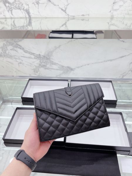 ggs louiseity 1 viutonity lvs handbags leather bag handbag chain luxurys women bags girl designers genuine female clutch classic woc q fpvc
ggs louiseity 1 viutonity lvs handbags leather bag handbag chain luxurys women bags girl designers genuine female clutch classic woc q fpvc