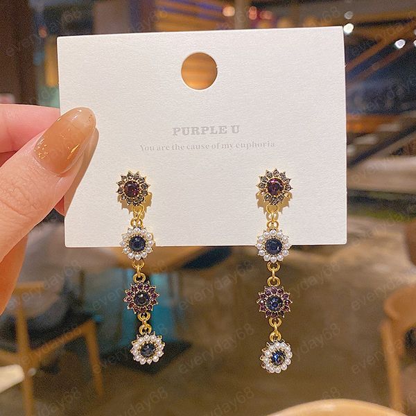 flower pearl studded blue and white long dangle earrings for women french simple korean fashion earring, Silver
flower pearl studded blue and white long dangle earrings for women french simple korean fashion earring, Silver