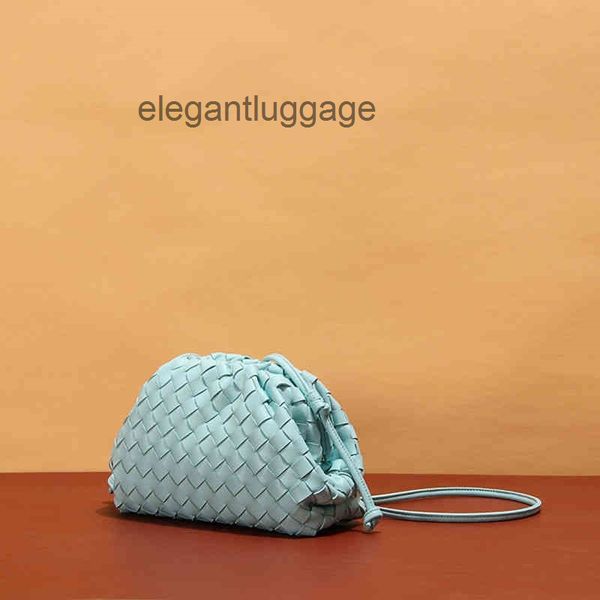 handbags venetas bags botegaass women designer 2022 bag weaving cloud women's soft high-grade sense cross body versatile leather q2v5
handbags venetas bags botegaass women designer 2022 bag weaving cloud women's soft high-grade sense cross body versatile leather q2v5