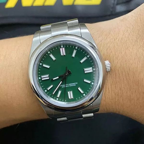 41mm automatic mechanical watch for men sapphire glass stainless steel strap perpetual turquoise wristwatches montre de luxe waterproof, Slivery;brown
41mm automatic mechanical watch for men sapphire glass stainless steel strap perpetual turquoise wristwatches montre de luxe waterproof, Slivery;brown