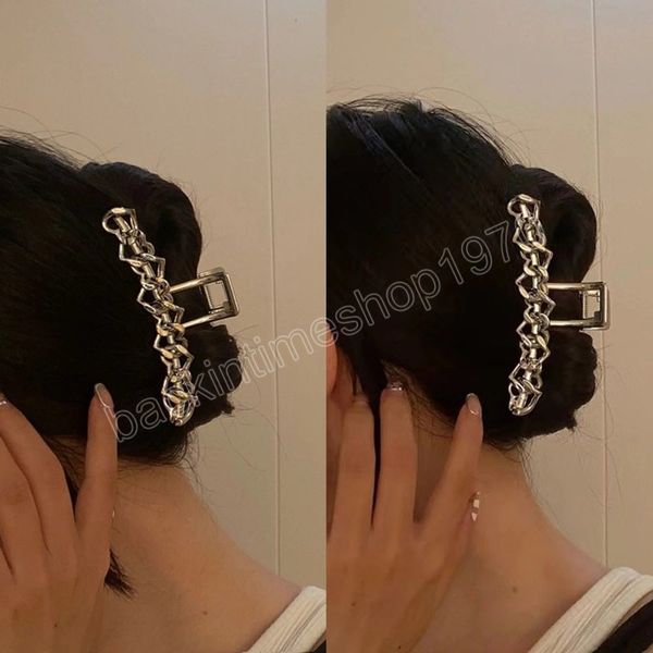 personality geometric design love chain claw-style hairpin female special-shaped disc hair strong non-slip big grasping clip, Slivery;white
personality geometric design love chain claw-style hairpin female special-shaped disc hair strong non-slip big grasping clip, Slivery;white