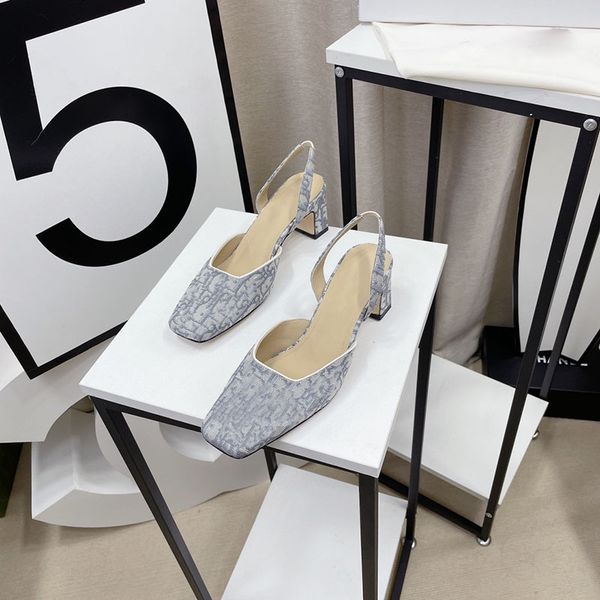 2022 luxury designer 5.5cm dress sandals womens new summer spring loafers fashion platform slippers causal shoes sneakers, Black
2022 luxury designer 5.5cm dress sandals womens new summer spring loafers fashion platform slippers causal shoes sneakers, Black