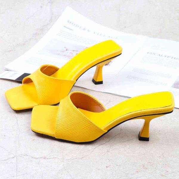 2022 women sandals heels women's shoes summer mules shoes female slides 7cm heel square toe fashion designer party footwear y220409, Black
2022 women sandals heels women's shoes summer mules shoes female slides 7cm heel square toe fashion designer party footwear y220409, Black