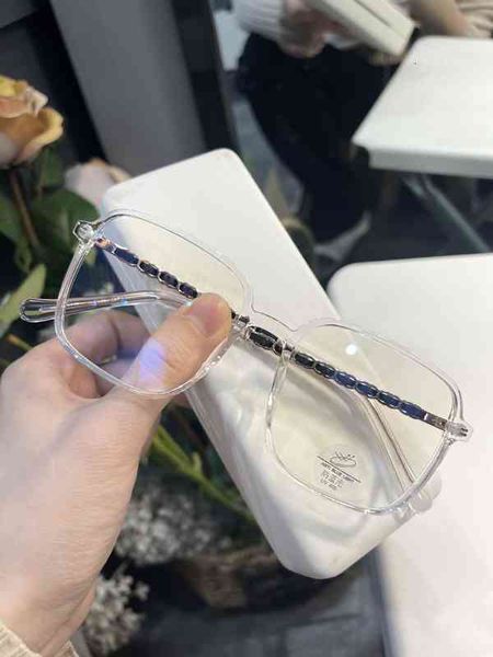 sunglasses 30216 small fragrant wind woven leg net red anti blue light glasses can be matched with large frame to show thin and versatile, White;black
sunglasses 30216 small fragrant wind woven leg net red anti blue light glasses can be matched with large frame to show thin and versatile, White;black