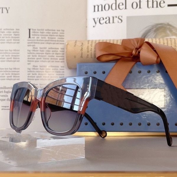 2021 women men sunglasses black red split joint width plank frame square transparent lenses available with box, White;black
2021 women men sunglasses black red split joint width plank frame square transparent lenses available with box, White;black