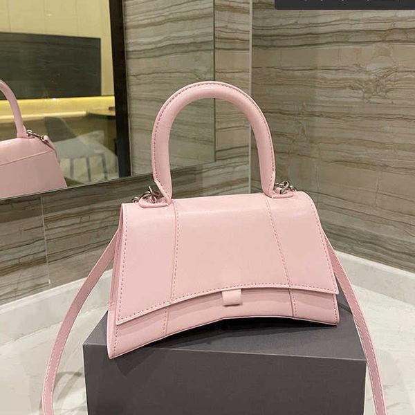 luxury designer brand fashion shoulder latest designers bags handbags chains lipstick purse lady bag wallet cross body mini
luxury designer brand fashion shoulder latest designers bags handbags chains lipstick purse lady bag wallet cross body mini