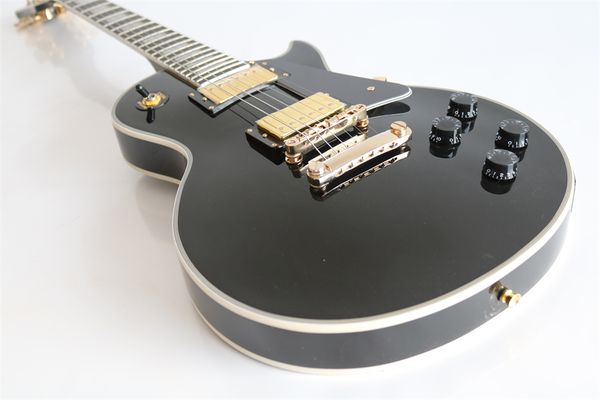 promotion custom shop beauty gloss black electric guitar, humbucker pickups, black pickguard
promotion custom shop beauty gloss black electric guitar, humbucker pickups, black pickguard