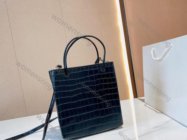 classic star catwalk models shoulder bag mobile tote bags designers womens handbags purses fashion and simplicity urban handbag designed for
classic star catwalk models shoulder bag mobile tote bags designers womens handbags purses fashion and simplicity urban handbag designed for