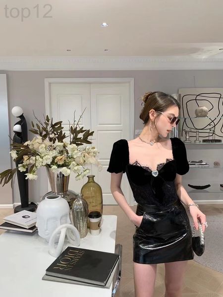 women's t-shirt designer chaopai 22 early spring new black velvet v-neck shirt female design sense of minority lace short sleeve fgqf, White
women's t-shirt designer chaopai 22 early spring new black velvet v-neck shirt female design sense of minority lace short sleeve fgqf, White