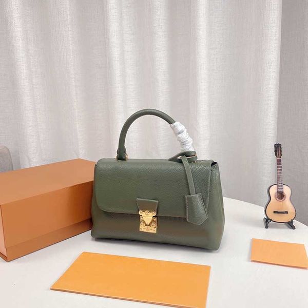 2022 bag designer bags crossbody shoulder bags luxury straps color genuine leather madelenie bb empreinte s lock
2022 bag designer bags crossbody shoulder bags luxury straps color genuine leather madelenie bb empreinte s lock