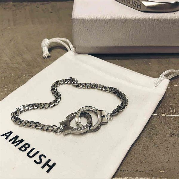 2020 hiphop jewelry gifts women men handcuffs style bracelet bangle alyx ambush fashion bracelets female male334z, Golden;silver
2020 hiphop jewelry gifts women men handcuffs style bracelet bangle alyx ambush fashion bracelets female male334z, Golden;silver