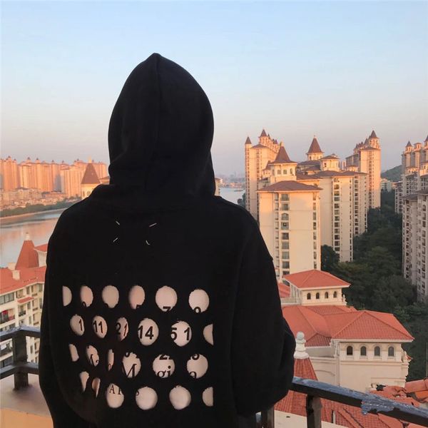 men's and women's hoodies long-sleeved hooded sweater cotton double-sided reflective letter loose pullover, Black
men's and women's hoodies long-sleeved hooded sweater cotton double-sided reflective letter loose pullover, Black