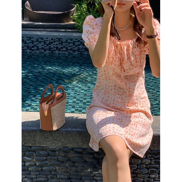 summer new digital print short sleeve dress korean version waist closing thin segment short floral skirt, Black;gray
summer new digital print short sleeve dress korean version waist closing thin segment short floral skirt, Black;gray