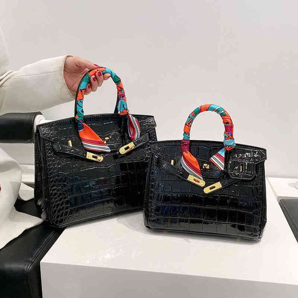 designer luxury bbirkinss's handbags 2022 platinum crocodile pattern net red fashion high-grade sense high-cap
designer luxury bbirkinss's handbags 2022 platinum crocodile pattern net red fashion high-grade sense high-cap