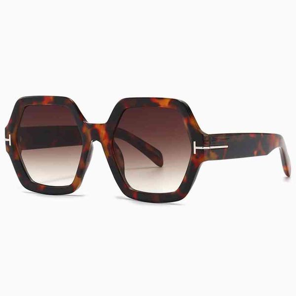 fashion polygon sunglass 2022 retro women luxury brand oversized sun glass female black leopard men uv400 eyewear, White;black
fashion polygon sunglass 2022 retro women luxury brand oversized sun glass female black leopard men uv400 eyewear, White;black
