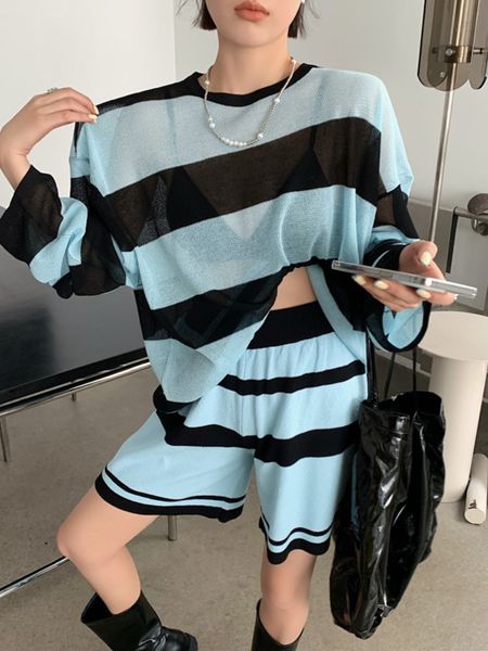 spring/summer 2022 new stripe contrast thin long sleeve sun-proof knitwear shorts set summer two piece set women women's shorts 0616, Black;gray
spring/summer 2022 new stripe contrast thin long sleeve sun-proof knitwear shorts set summer two piece set women women's shorts 0616, Black;gray