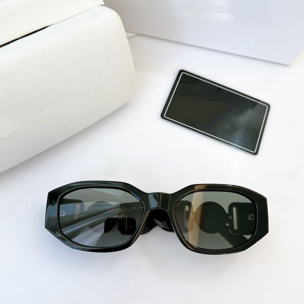 wholesale luxury designer sunglasses retro men's and women's glasses 4361 gb1/87 53mm, White;black
wholesale luxury designer sunglasses retro men's and women's glasses 4361 gb1/87 53mm, White;black