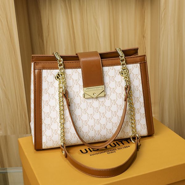 designer bags crossbody tote bag with large capacity and prints chains 30cm