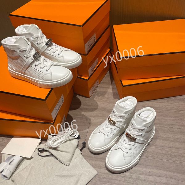 2022 luxury designer casual shoes red sole flat high shoes flat quality men womens leather sneakers, Black
2022 luxury designer casual shoes red sole flat high shoes flat quality men womens leather sneakers, Black
