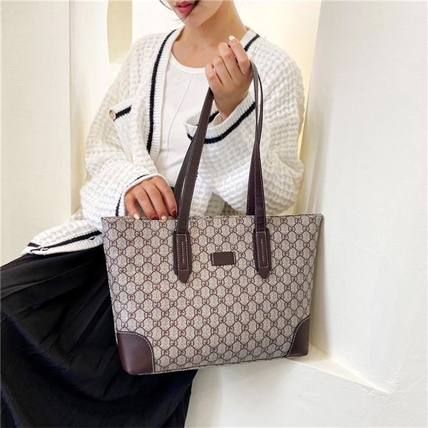 korean tote bag 2021 new fashion women's handbag large capacity commuter printed student shoulder purses_7ivd
korean tote bag 2021 new fashion women's handbag large capacity commuter printed student shoulder purses_7ivd