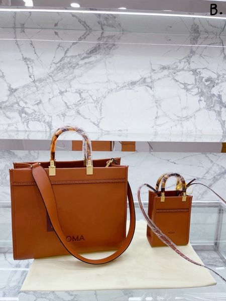 handbag tote women crossbody bag fashion bags removable shoulder strap large capacity package two sizes 
handbag tote women crossbody bag fashion bags removable shoulder strap large capacity package two sizes