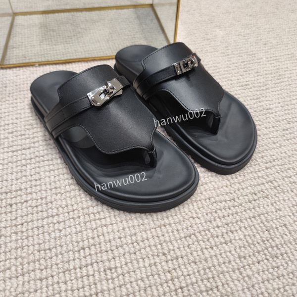 2022 european station slippers men's summer flip flops trend net outdoor luxury beach fashion sandals leather slippers-women, Black
2022 european station slippers men's summer flip flops trend net outdoor luxury beach fashion sandals leather slippers-women, Black