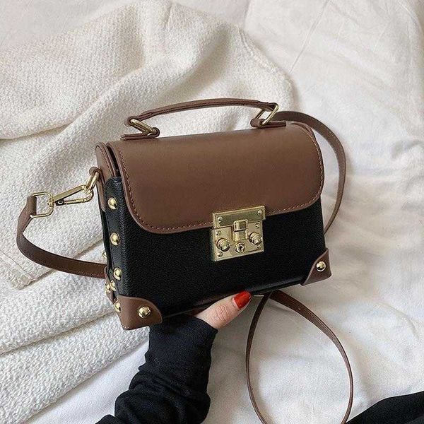 evening bags fashion women pu leather rivet box bag color contrast shoulder handbag 2022 women's vintage designer toteevening evenieven
evening bags fashion women pu leather rivet box bag color contrast shoulder handbag 2022 women's vintage designer toteevening evenieven