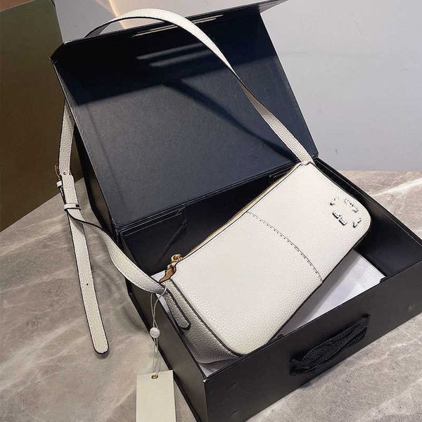 woman shoulder handbags bags baguettes designer nylon hobos crossbody bag women soft handbag triangle multiple colors 708
woman shoulder handbags bags baguettes designer nylon hobos crossbody bag women soft handbag triangle multiple colors 708