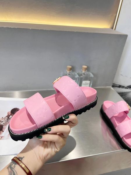 brand woman slipper designer lady sandals summer fashion jelly slide high heel slippers luxury casual shoes womens leather alphabet beach sh, Black
brand woman slipper designer lady sandals summer fashion jelly slide high heel slippers luxury casual shoes womens leather alphabet beach sh, Black
