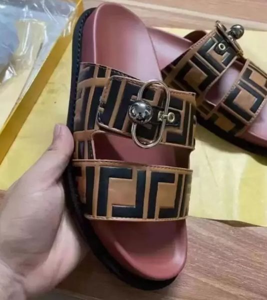 2022 men and women slippers designer brand sandals fashion women's with box luxury flower printed rivets beach flip flops slipper size, Black
2022 men and women slippers designer brand sandals fashion women's with box luxury flower printed rivets beach flip flops slipper size, Black