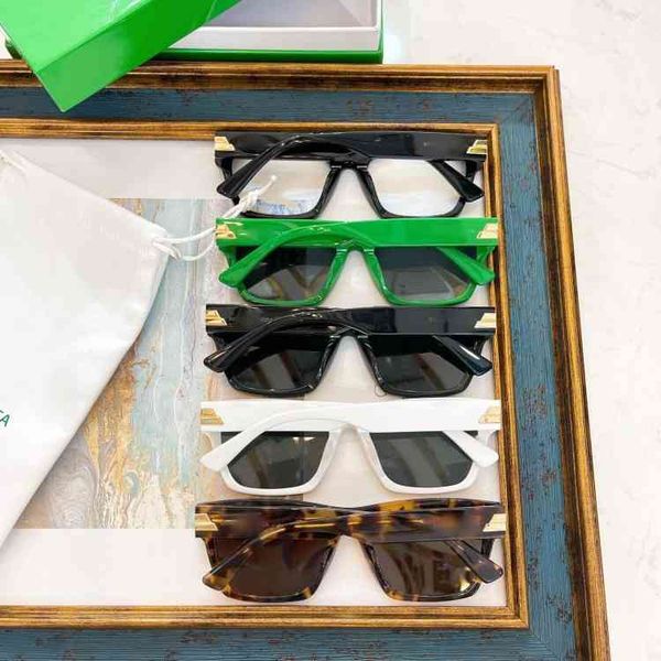 sunglasses style personalized green plate square net red same face small sunglasses bv1058, White;black
sunglasses style personalized green plate square net red same face small sunglasses bv1058, White;black