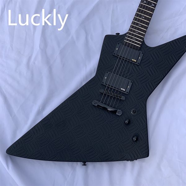 in stock shaped full-body electric guitar full-body matte black deer head fingerboard inlaid with emg pickup guitars guitarra
in stock shaped full-body electric guitar full-body matte black deer head fingerboard inlaid with emg pickup guitars guitarra