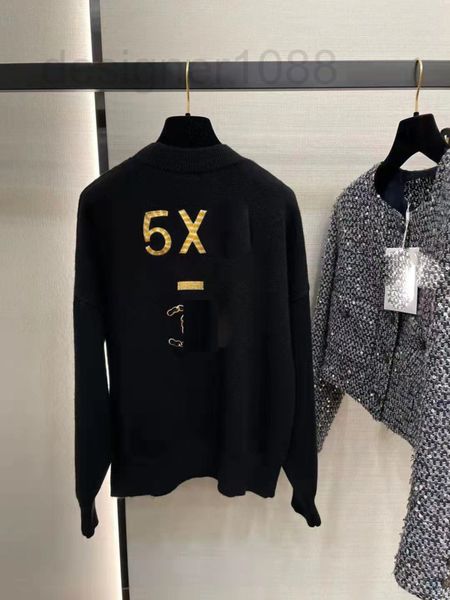 women's sweaters designer 2021 autumn and winter new celebrity xiaoxiang embroidery letter metal button v-neck knitted wool cardigan wo, White;black
women's sweaters designer 2021 autumn and winter new celebrity xiaoxiang embroidery letter metal button v-neck knitted wool cardigan wo, White;black